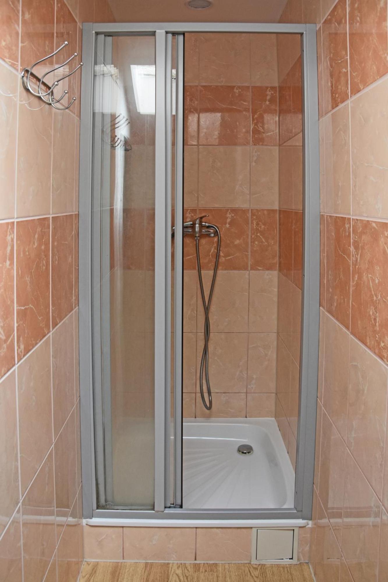 Hotel U Zeleneho Stromu - Zum Gruenen Baum Hřensko Εξωτερικό φωτογραφία
