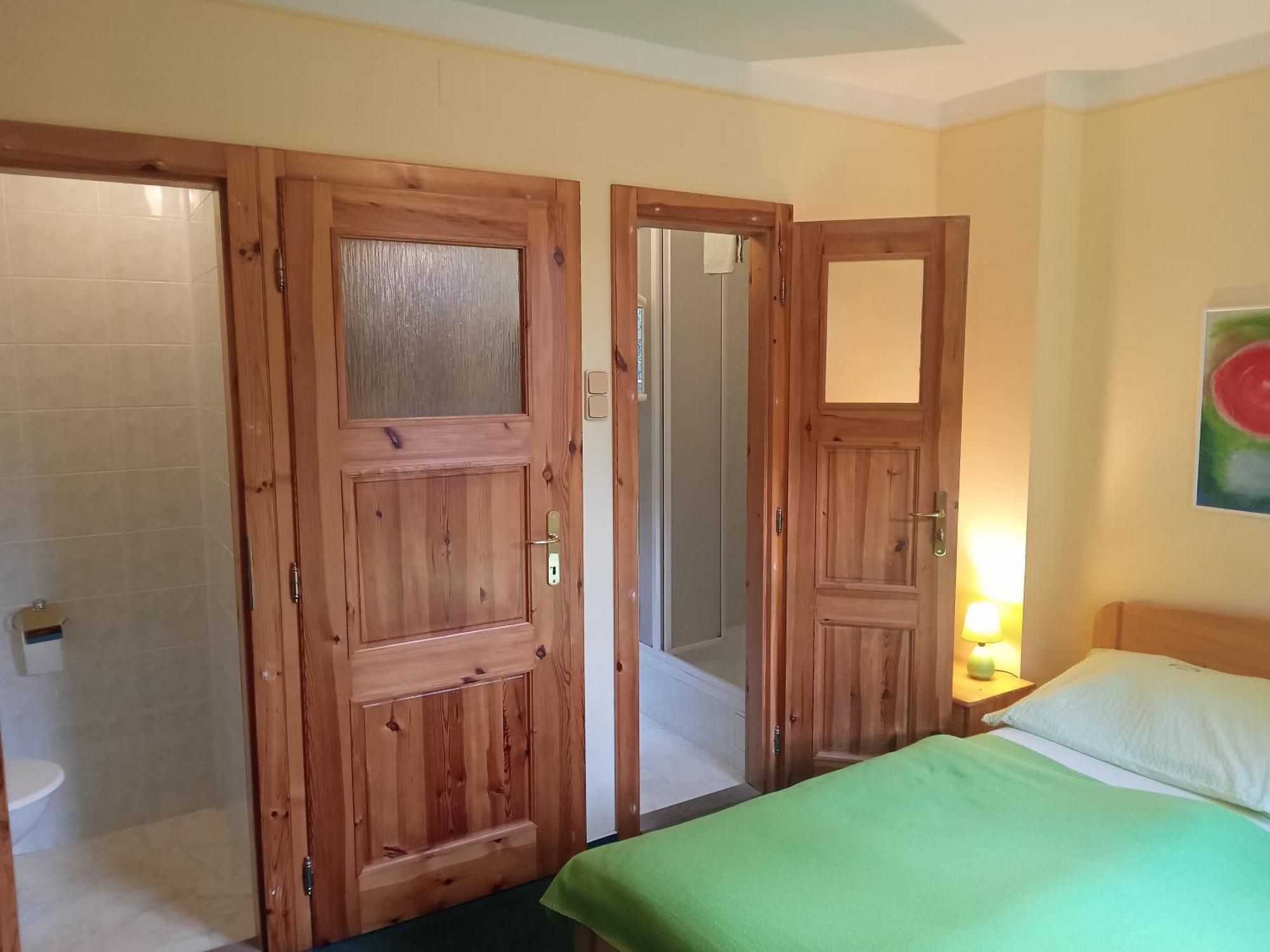 Hotel U Zeleneho Stromu - Zum Gruenen Baum Hřensko Εξωτερικό φωτογραφία