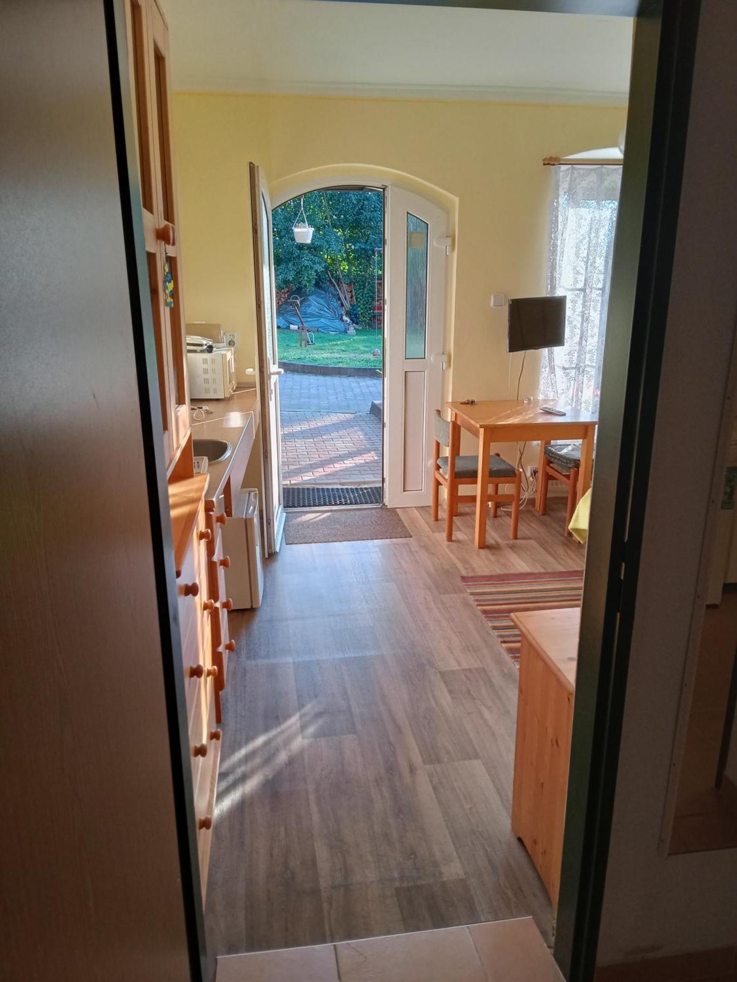 Hotel U Zeleneho Stromu - Zum Gruenen Baum Hřensko Εξωτερικό φωτογραφία